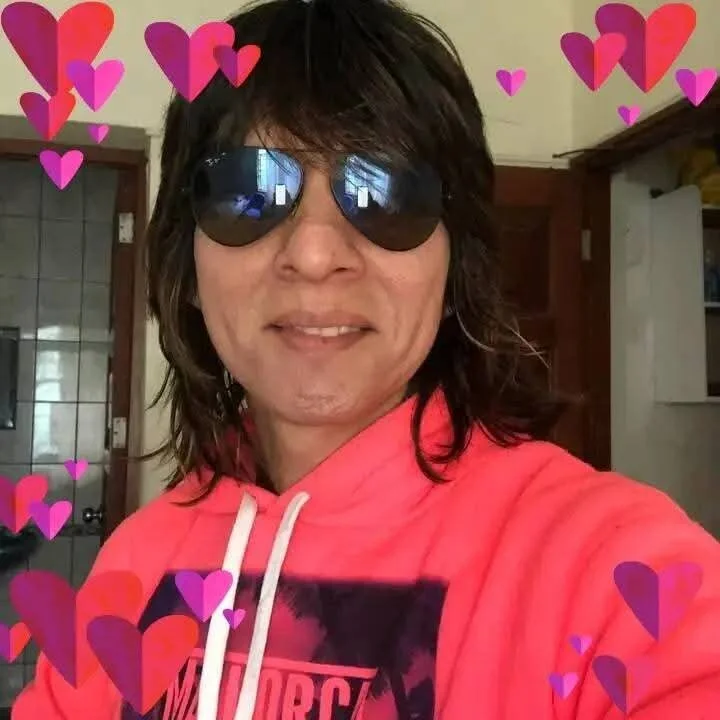 Chatroom XXX hors ligne de Robbie_78