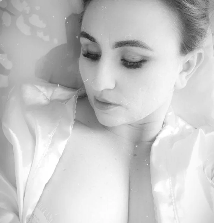 mia_lourence – Offline XXX chat