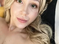 CarolMay's webcam live show