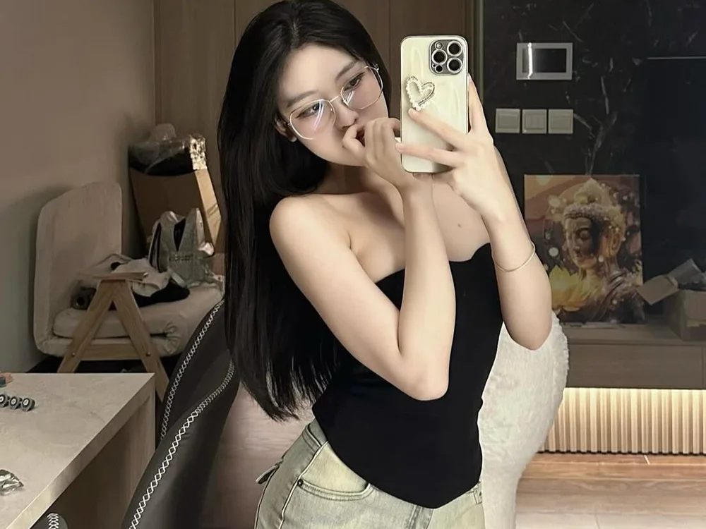Aylinsexy's most recent online preview