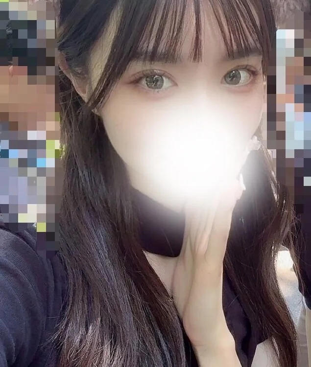 Sana-jpn Adlı Modelin Çevrimdışı XXX Sohbeti