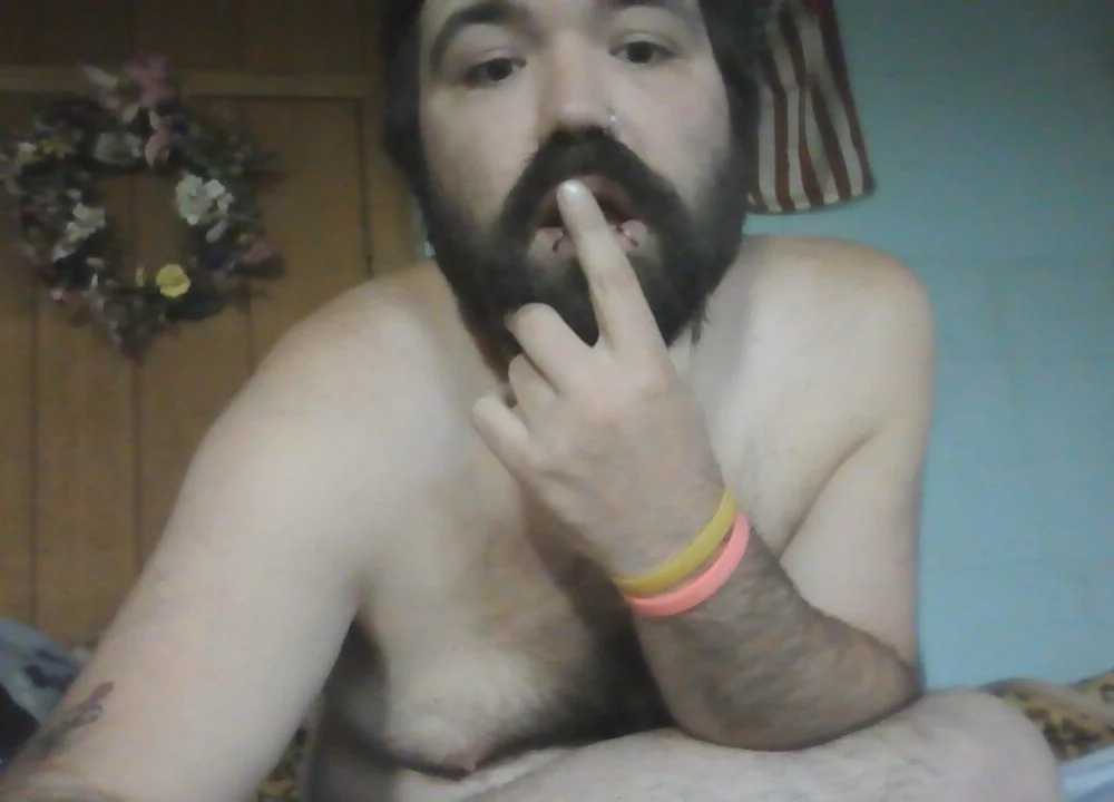 Justincider4 offline XXX-chat