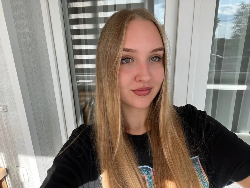 EmmaFooxx's Offline XXX Chat