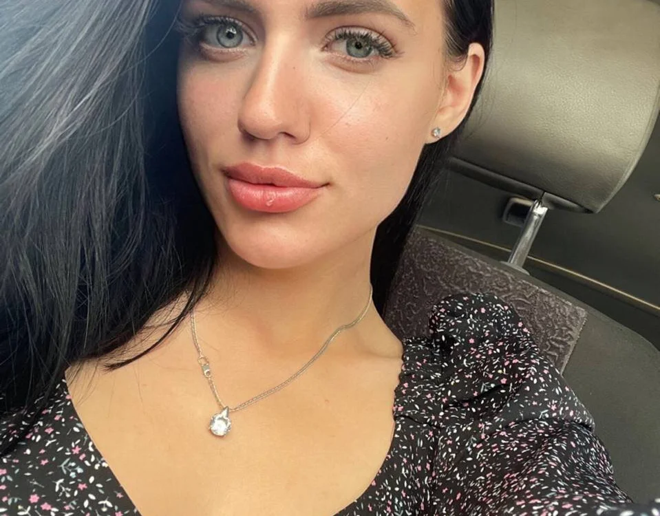 Miss_NudeのオフラインXXXチャット