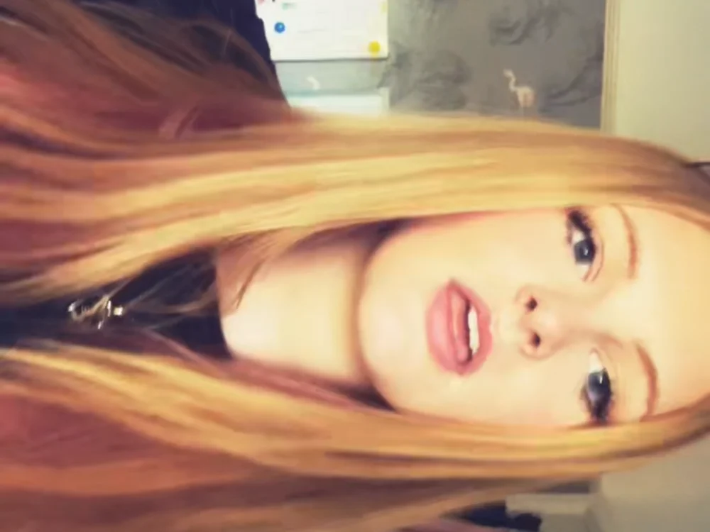 TheSexySistersss's most recent online preview