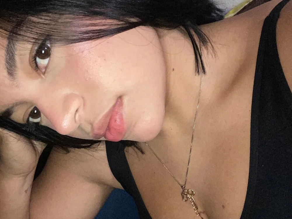 MilaCutte's Offline XXX Chat