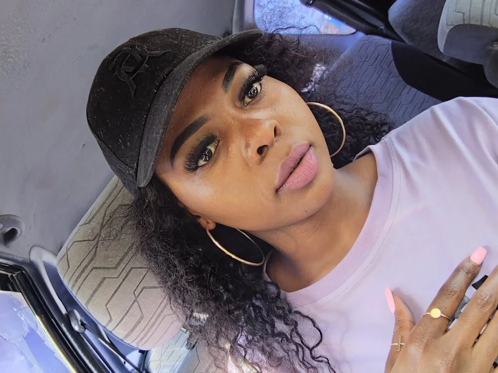 DiamondLuv29 Chat XXX Ngoại tuyến