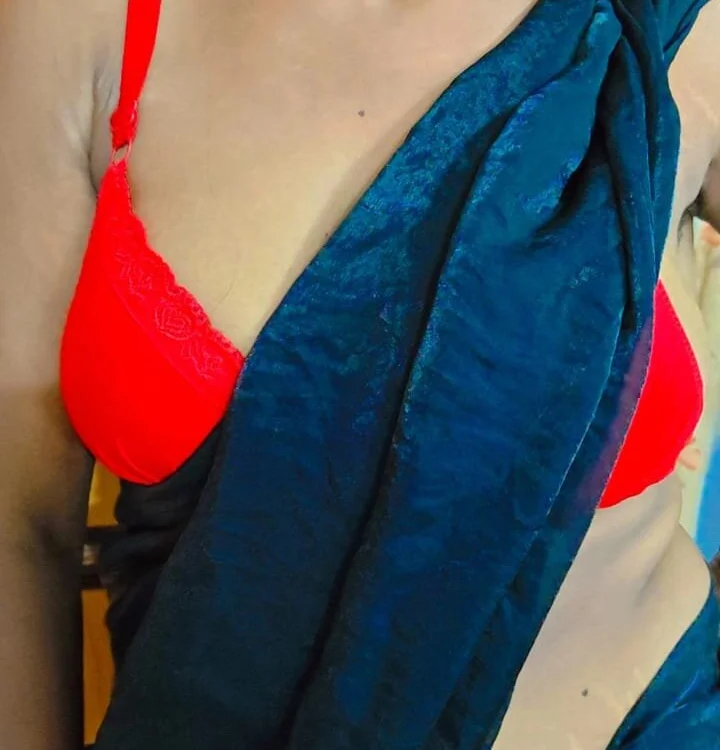 Sravya__'s Offline XXX Chat