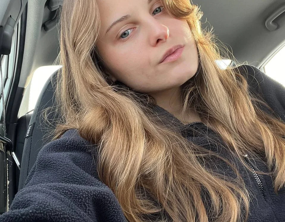 AliciaLunar Adlı Modelin Canlı XXX Sohbeti
