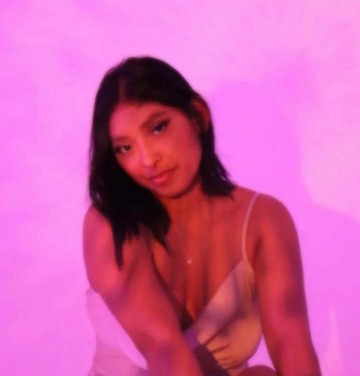 แชท XXX ออฟไลน์ของ Isabella_fasilier