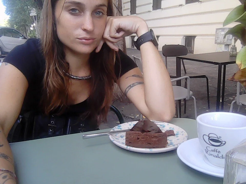 SinnEmily offline XXX-chat