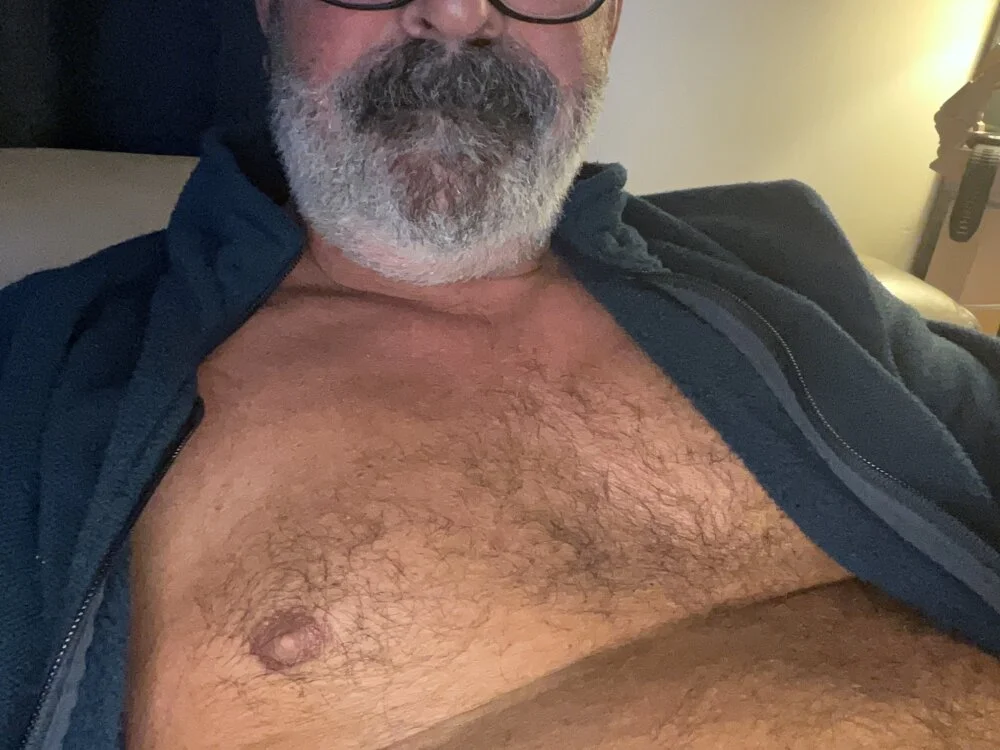 Freddiefirefly offline XXX-chat