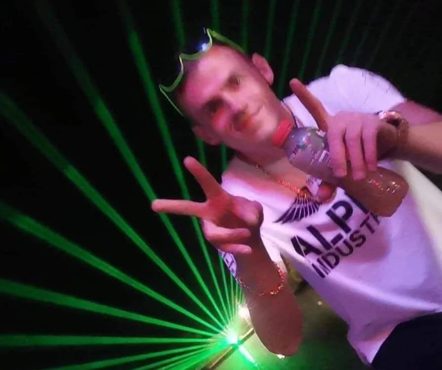 zsexpaar2のオフラインXXXチャット