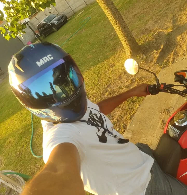 Alex547gj Offline XXX Chat