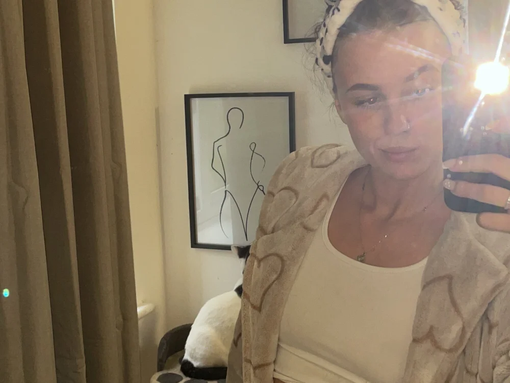 Daisy_Louise offline chatrum