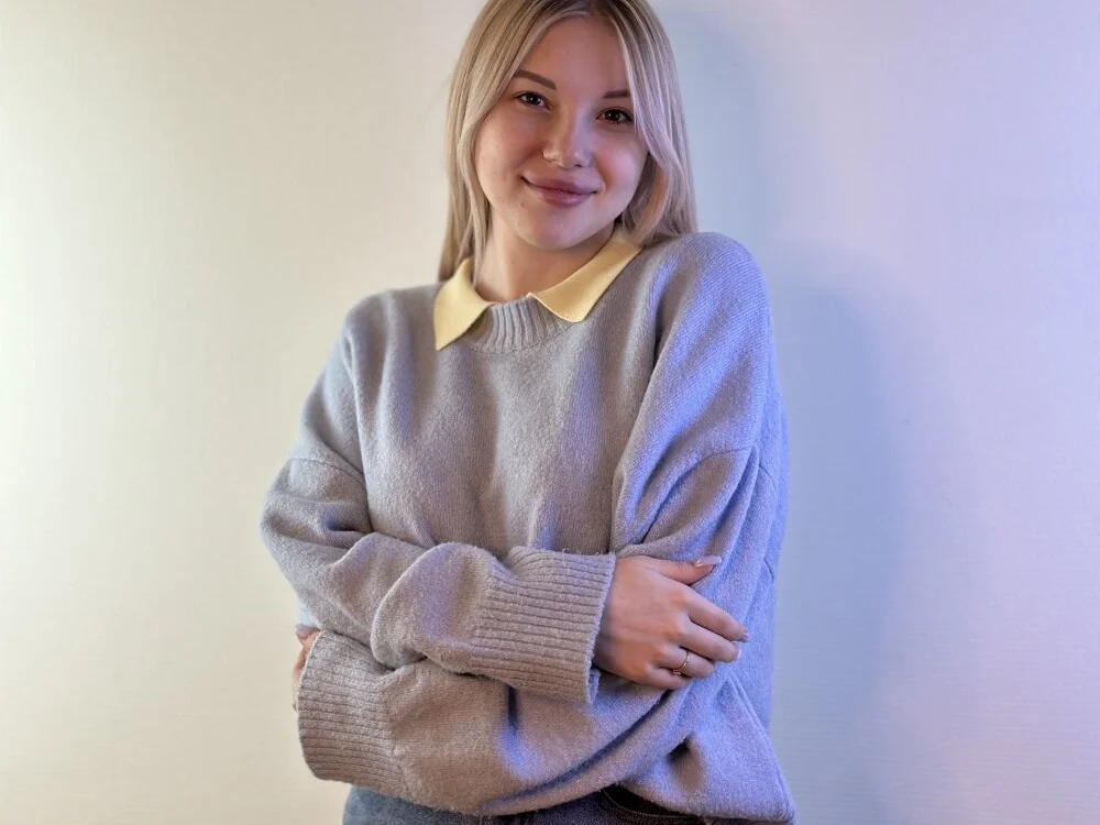 NedaGroetken's Offline XXX Chat