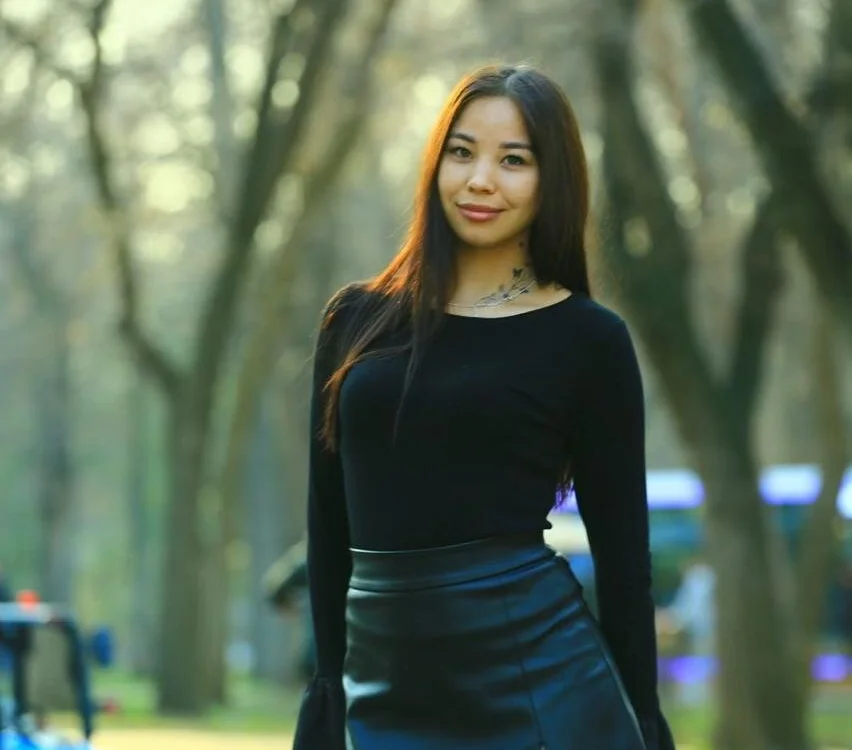 YumiCharm's Offline Chat Room