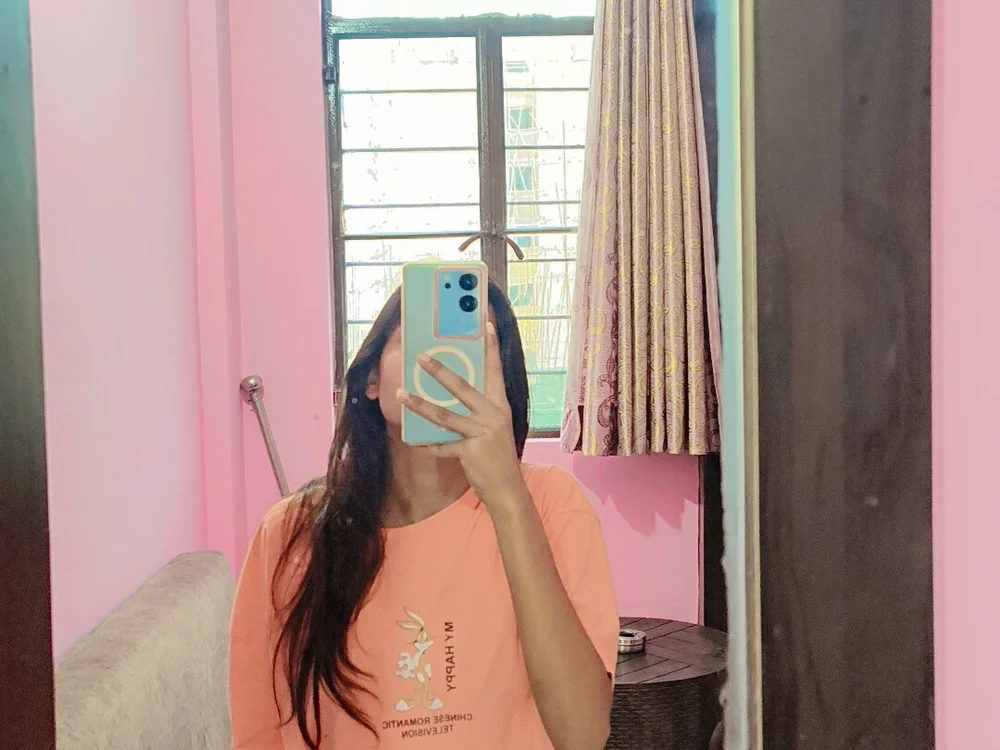 18_pussy_cIit's Offline XXX Chat