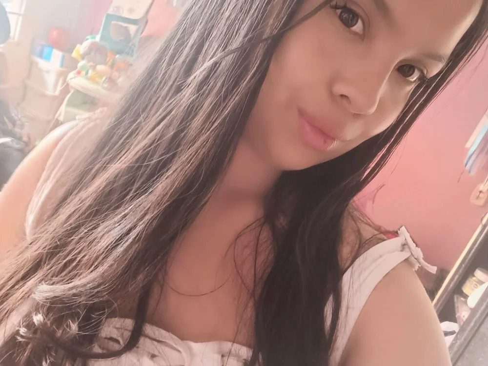 HannaBeuty33 離線 XXX 聊天