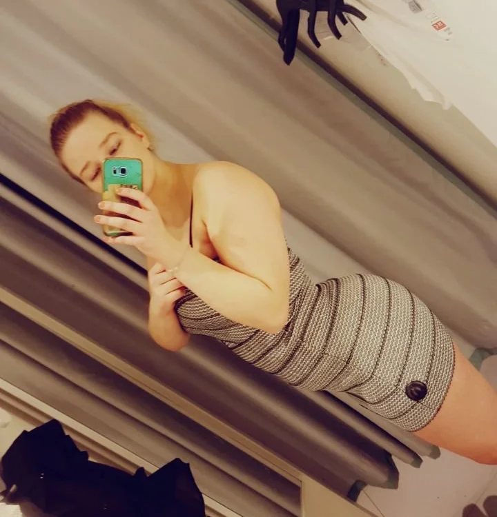 jennifer-sophie's Offline XXX Chat