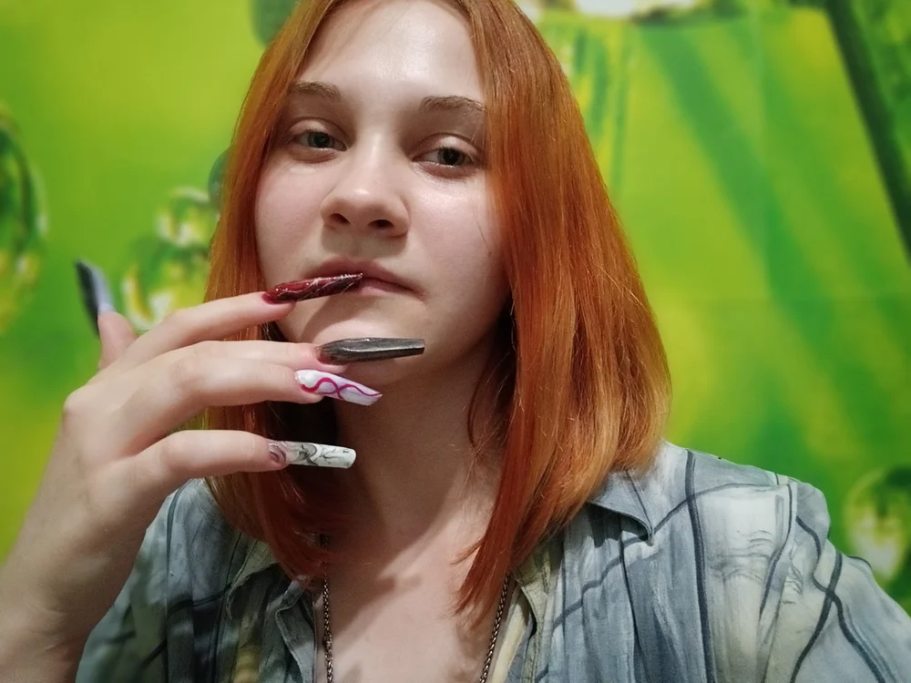 ClaudetteShahim Offline XXX-Chat