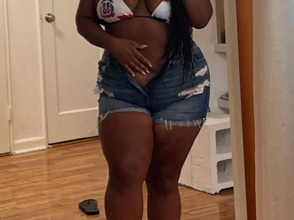 bronxminx's Offline XXX Chat