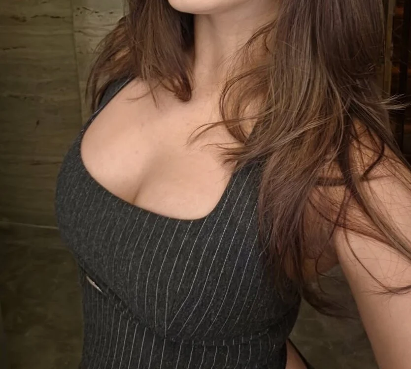 Avnii_09 Offline XXX-chat