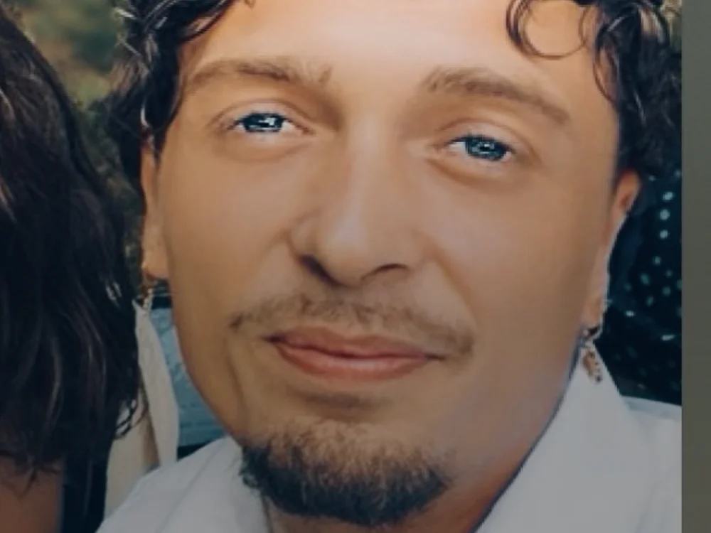 antonio9678's Offline XXX Chat