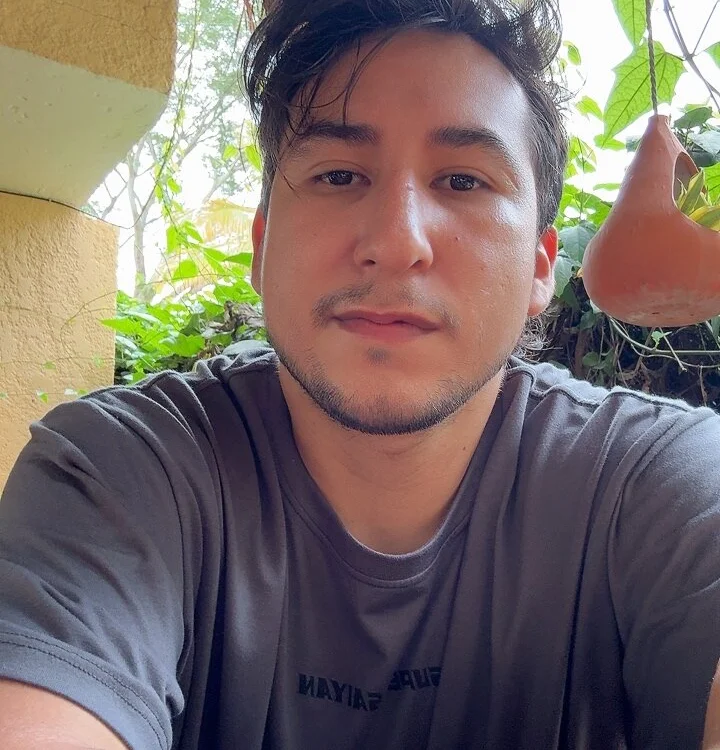 rolito19cmven offline chatrum