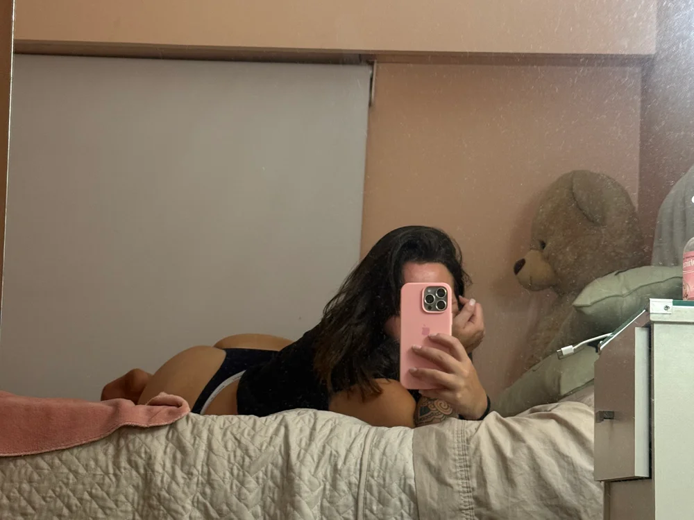 Dulciboobs Chat XXX offline