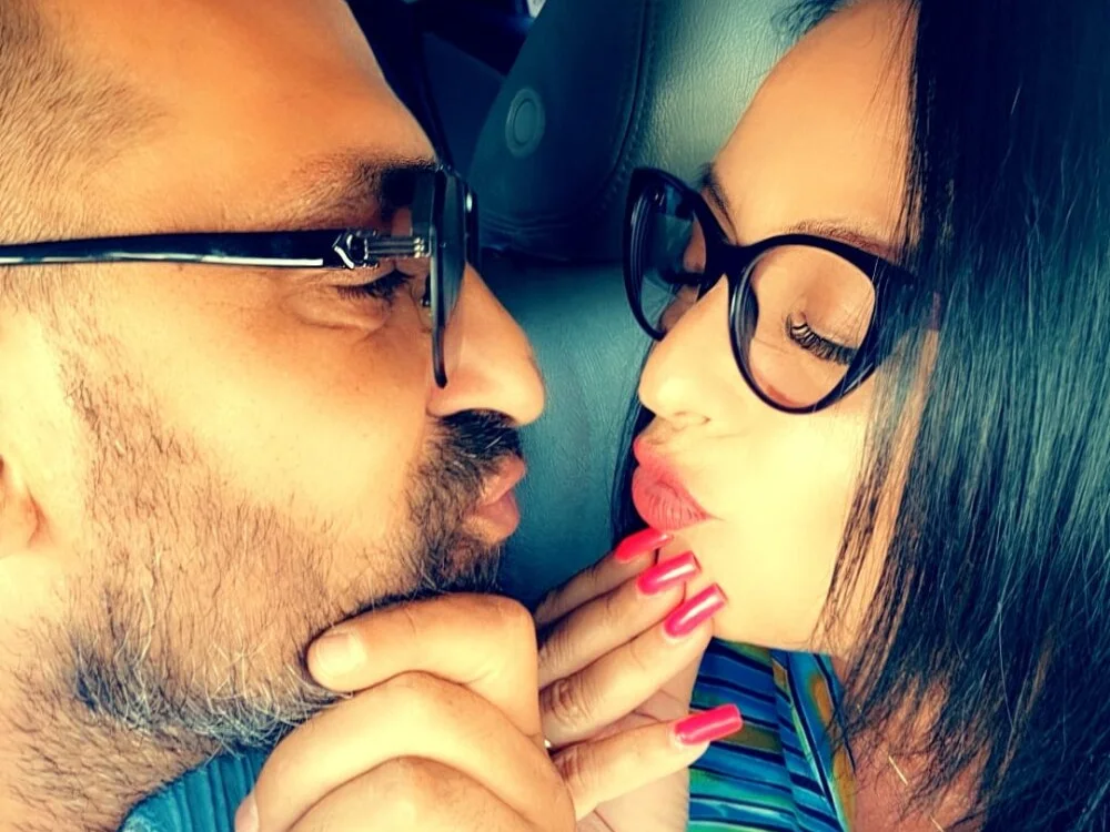 Ingerasul833 離線 XXX 聊天