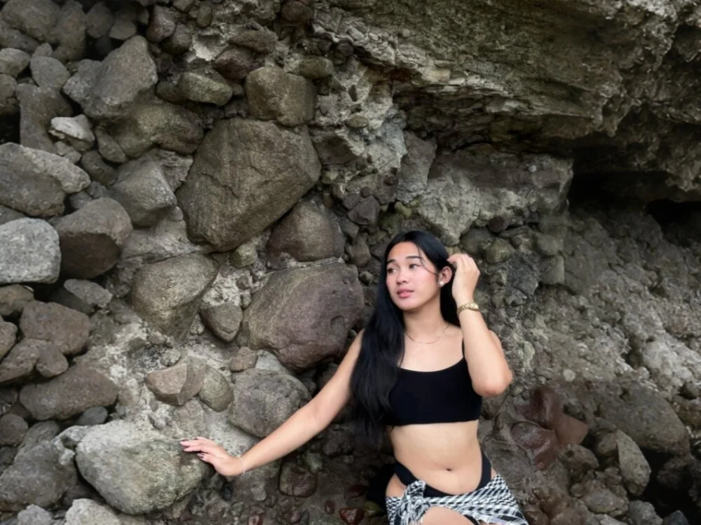 YsabelTransCock 離線 XXX 聊天