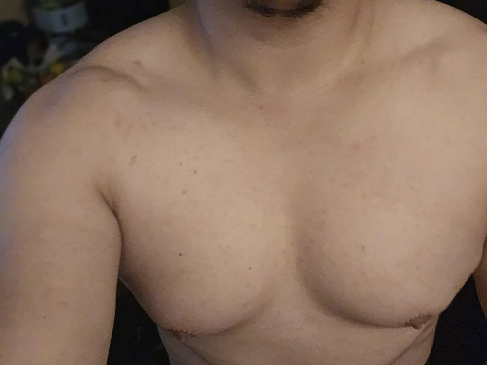 boy_1993 Adlı Modelin Çevrimdışı XXX Sohbeti