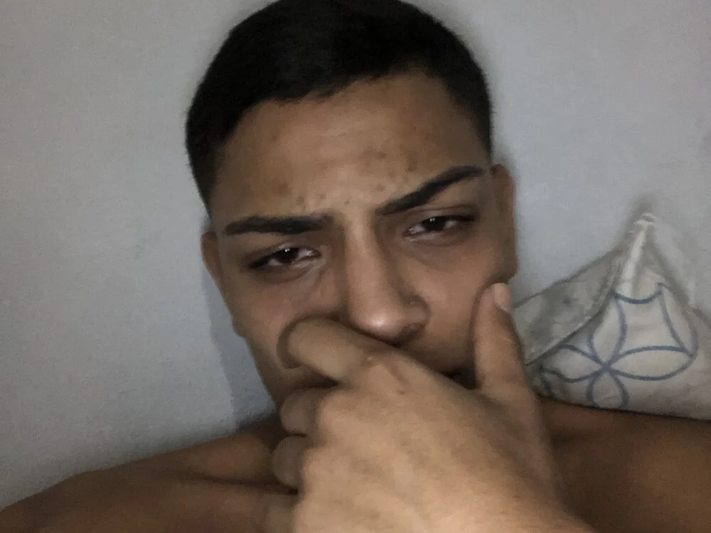 Chatroom XXX hors ligne de safadinho_31