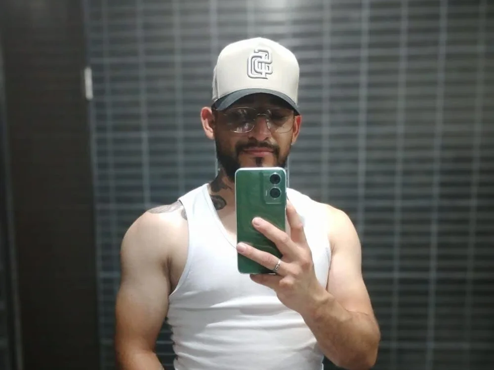 Chat +18 off-line de RorroMex15