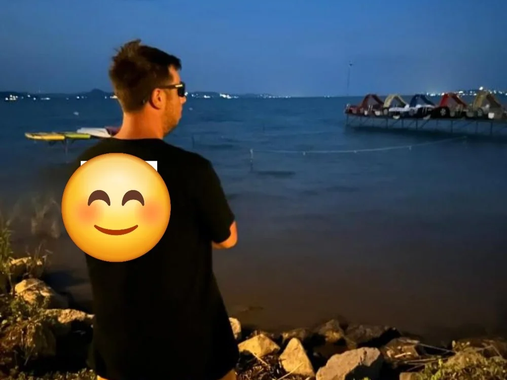 Geilertyp230 offline XXX-chat