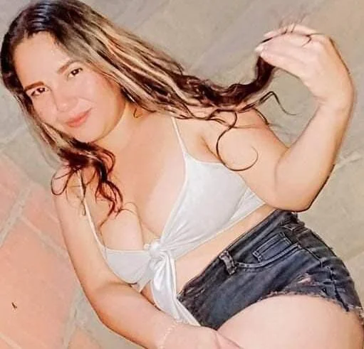 Luisa_Fernanda69's Offline XXX Chat