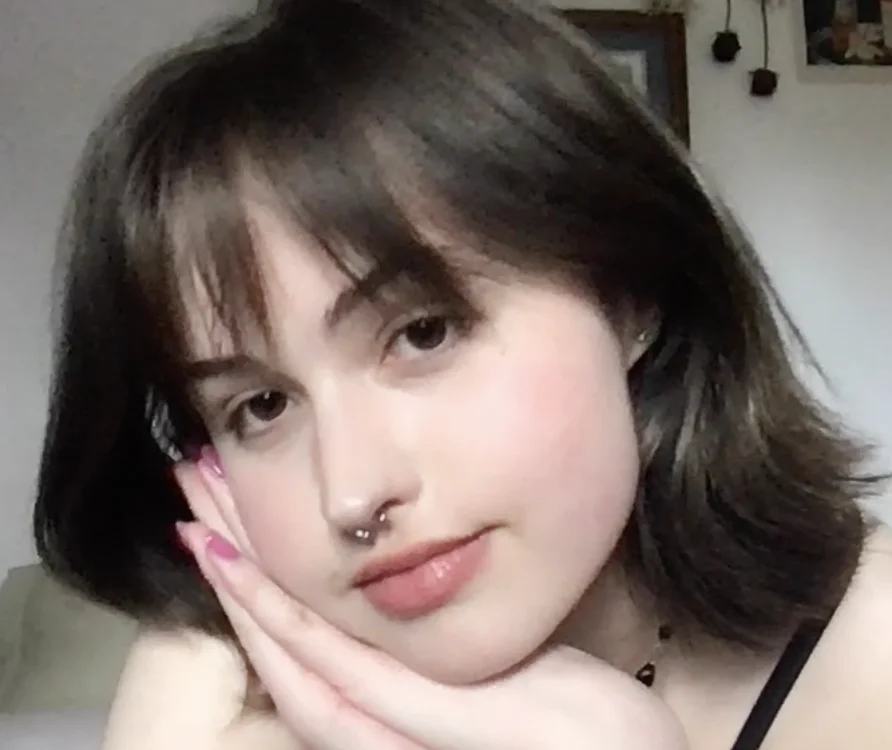 Offline XXX chat modela urbbydollxx