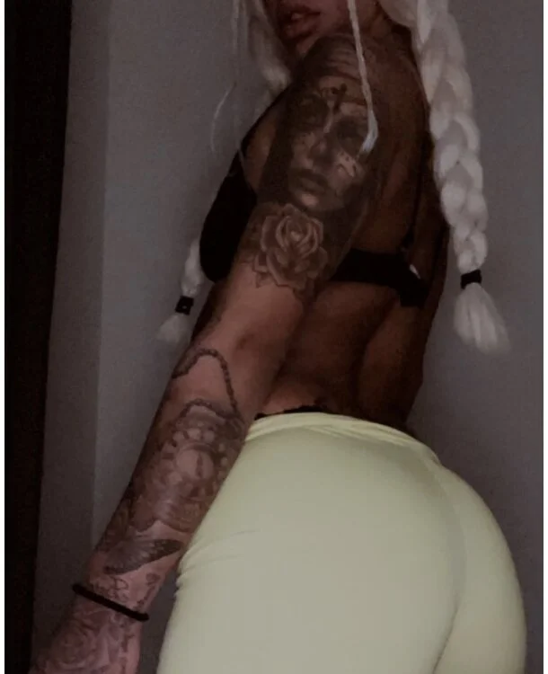 Annie194's Offline XXX Chat