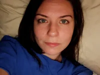 Dani_Moon_Vibes' Offline Chat Room