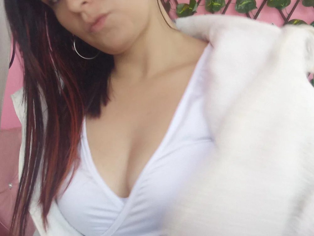 SamanthaLohan's Offline XXX Chat