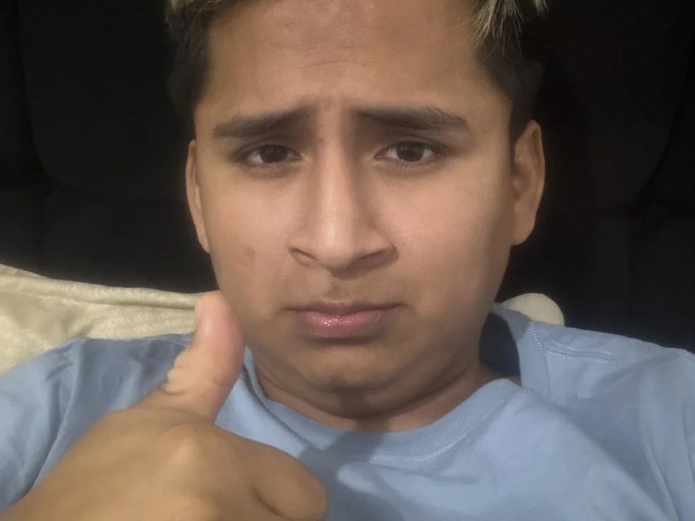 Jhonmax12's Offline Chat Room