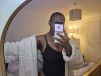 HoneyDiorr's webcam live show