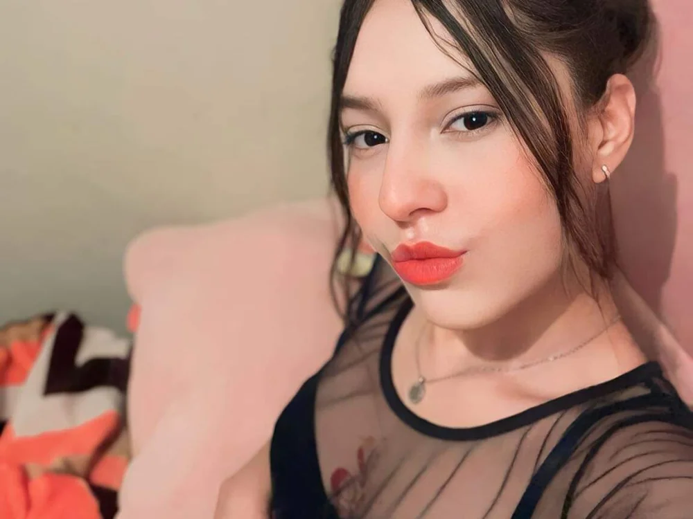 Debora_Os1's Offline Chat Room