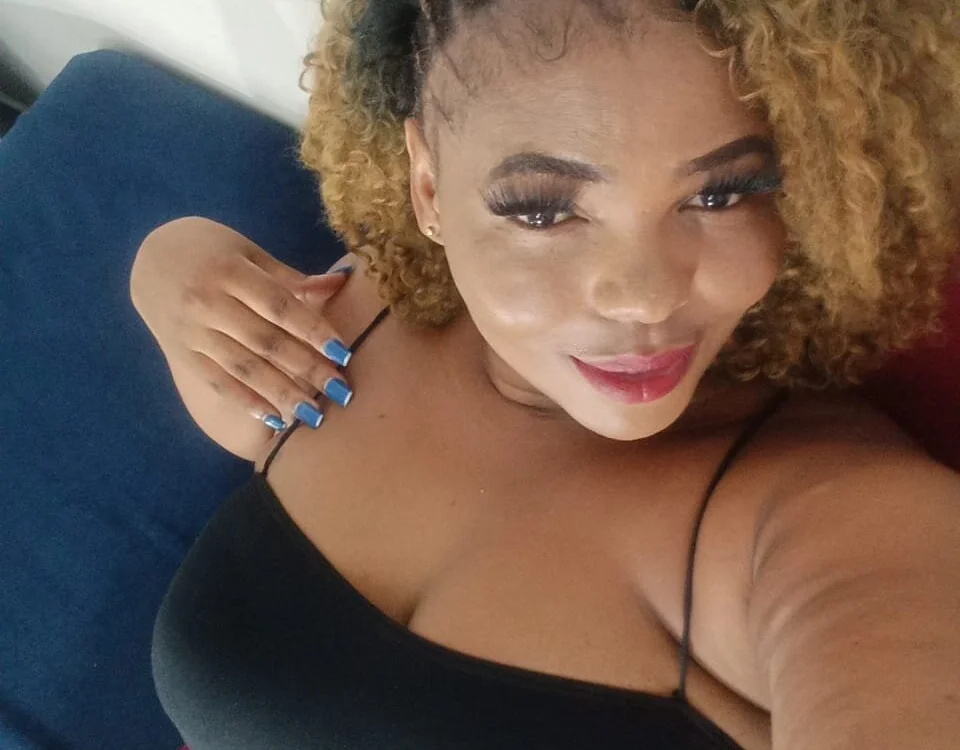 XSpicyQueenX's Offline XXX Chat