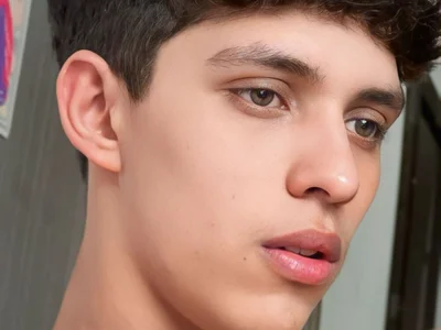 Alayn_sexy_ayes profile