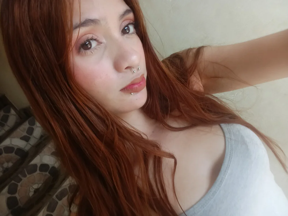 vixelle_vana18's Offline XXX Chat