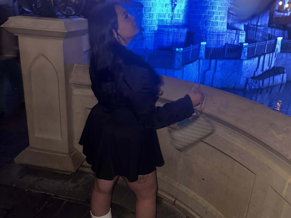 แชท XXX ออฟไลน์ของ Melissa-suisse