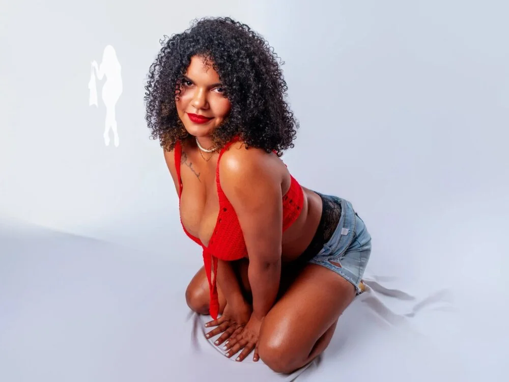 Chat XXX offline de BellyBigBoobs