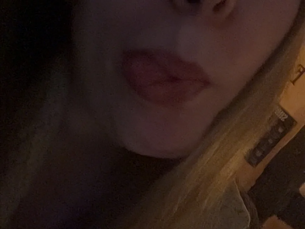 Triple_middle69 Offline XXX-Chat